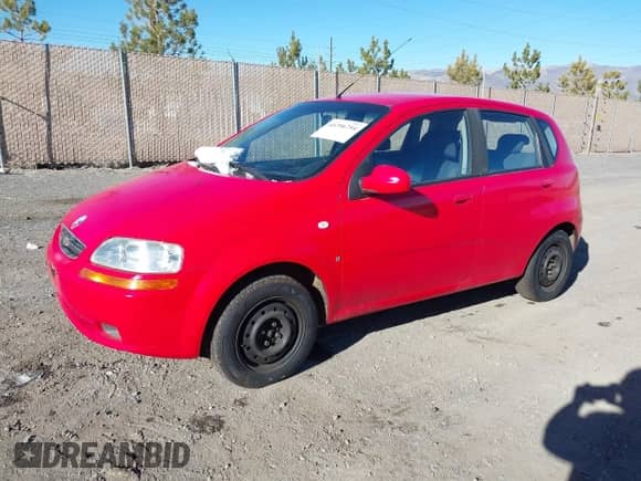 2008 Chevrolet Aveo LS с VIN KL1TD66678B188684, выставлен на аукционе IAAI как лот 41296754 с пробегом 73 286 миль миль и . История ставок и продаж доступна на DreamBid. Изображение 2.