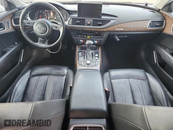 ✅ 2013 Audi A7 Prestige • VIN: WAU2GAFC5DN010492 • Lot: 71712325. Listed on Copart with 175,012 mi. Free auction sales archive from the USA and detailed vehicle history report at DreamBid. Image 8.
