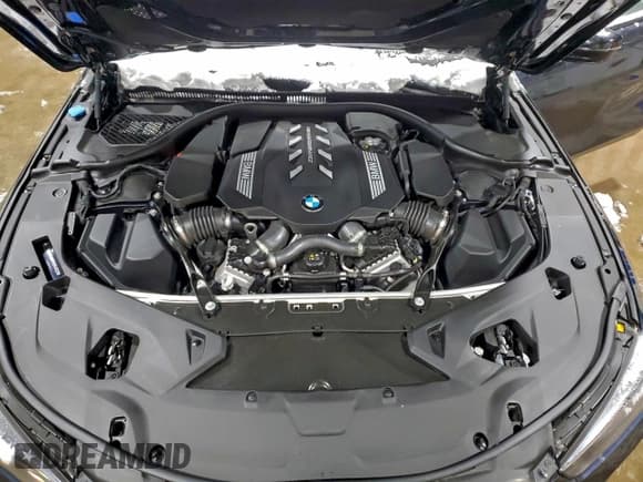 ✅ 2025 BMW 8 Series M850i • VIN: WBAGV8C01SCS40022 • Лот: 95218705. Опубликован ранее на Copart с пробегом Не указан. Бесплатный доступ к архиву аукционных продаж из США и подробный отчёт об истории автомобиля на DreamBid. Изображение 11.