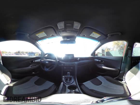 2019 Hyundai Veloster Premium with VIN KMHTG6AF4KU016305, listed as a IAAI auction lot 41016439 with 80,676 mi miles and . Bid and sale history available at DreamBid. Image 17.