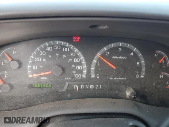 ✅ 2001 Ford F-150 XL • VIN: 1FTRX18L41NA97599 • Лот: 70714855. Опубликован ранее на Copart с пробегом 188 520 миль. Бесплатный доступ к архиву аукционных продаж из США и подробный отчёт об истории автомобиля на DreamBid. Изображение 9.