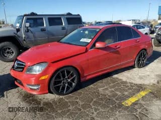 ✅ 2014 Mercedes-Benz C 300 Sport • VIN: WDDGF8AB5EG256280 • Lot: 90422895. Wystawiony na Copart z przebiegiem 162 609 mil. Bezpłatny archiwum sprzedaży aukcyjnych z USA i szczegółowy raport historii pojazdu na DreamBid. Zdjęcie 1.