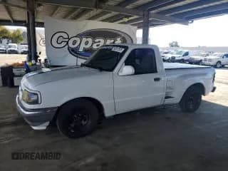 ✅ 1994 Ford Ranger Splash • VIN: 1FTCR10A8RPB64778 • Лот: 92927875. Опубликован ранее на Copart с пробегом 193 600 миль. Бесплатный доступ к архиву аукционных продаж из США и подробный отчёт об истории автомобиля на DreamBid. Изображение 1.