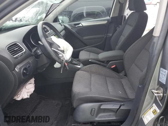 ✅ 2013 Volkswagen Golf w/Conv & Sunroof • VIN: WVWDB7AJXDW135873 • Lot: 44948635. Listed on Copart with 59,706 mi. Free auction sales archive from the USA and detailed vehicle history report at DreamBid. Image 7.