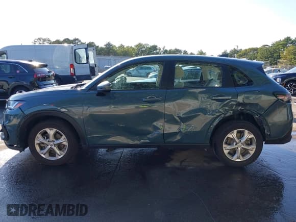 ✅ 2024 Honda HR-V LX • VIN: 3CZRZ2H32RM773628 • Лот: 43272616. Опубликован ранее на IAAI с пробегом 21 006 миль. Бесплатный доступ к архиву аукционных продаж из США и подробный отчёт об истории автомобиля на DreamBid. Изображение 6.