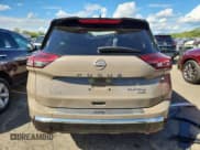 ✅ 2024 Nissan Rogue Platinum • VIN: JN8BT3DD8RW250373 • Lot: 70458595. Listed on Copart with 7,524 mi. Free auction sales archive from the USA and detailed vehicle history report at DreamBid. Image 6.