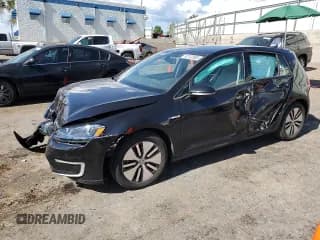 ✅ 2016 Volkswagen Golf SEL Premium • VIN: WVWPP7AU5GW907242 • Lot: 62742855. Wystawiony na Copart z przebiegiem 62 593 mil. Bezpłatny archiwum sprzedaży aukcyjnych z USA i szczegółowy raport historii pojazdu na DreamBid. Zdjęcie 1.
