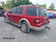 ✅ 2006 Ford Explorer Eddie Bauer • VIN: 1FMEU64846ZA06669 • Lot: 42619662. Wystawiony na IAAI z przebiegiem 200 586 mil. Bezpłatny archiwum sprzedaży aukcyjnych z USA i szczegółowy raport historii pojazdu na DreamBid. Zdjęcie 3.