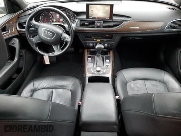 ✅ 2014 Audi A6 Premium Plus • VIN: WAUGFAFC7EN051572 • Лот: 87062295. Опубликован ранее на Copart с пробегом 128 154 миль. Бесплатный доступ к архиву аукционных продаж из США и подробный отчёт об истории автомобиля на DreamBid. Изображение 8.