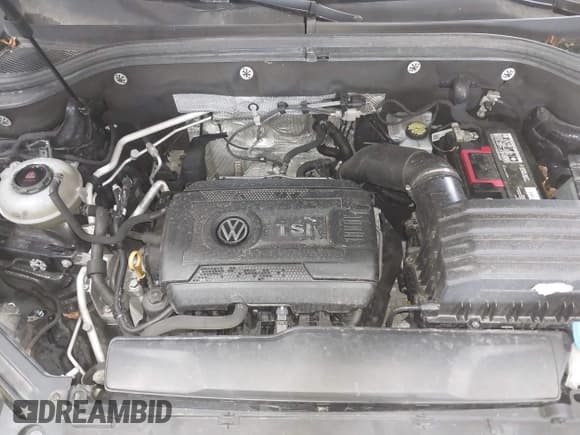 ✅ 2018 Volkswagen Atlas SE • VIN: 1V2CP2CA8JC593985 • Lot: 43162199. Listed on IAAI with 271,245 mi. Free auction sales archive from the USA and detailed vehicle history report at DreamBid. Image 10.