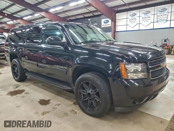 ✅ 2012 Chevrolet Suburban LT • VIN: 1GNSKJE79CR299185 • Lot: 95693435. Listed on Copart with 174,519 mi. Free auction sales archive from the USA and detailed vehicle history report at DreamBid. Image 4.