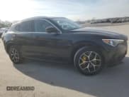 ✅ 2021 Alfa Romeo Stelvio Ti • VIN: ZASPAKBN5M7D10214 • Lot: 85603424. Wystawiony na Copart z przebiegiem 37 117 mil. Bezpłatny archiwum sprzedaży aukcyjnych z USA i szczegółowy raport historii pojazdu na DreamBid. Zdjęcie 4.