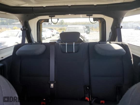 ✅ 2020 Jeep Wrangler Unlimited Black and Tan • VIN: 1C4HJXDGXLW283184 • Lot: 86771725. Listed on Copart with 63,913 mi. Free auction sales archive from the USA and detailed vehicle history report at DreamBid. Image 10.