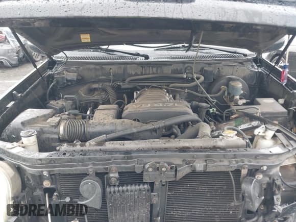 ✅ 2004 Toyota Tundra Limited • VIN: 5TBRT38144S455149 • Lot: 41573130. Listed on IAAI with 244,092 mi. Free auction sales archive from the USA and detailed vehicle history report at DreamBid. Image 10.