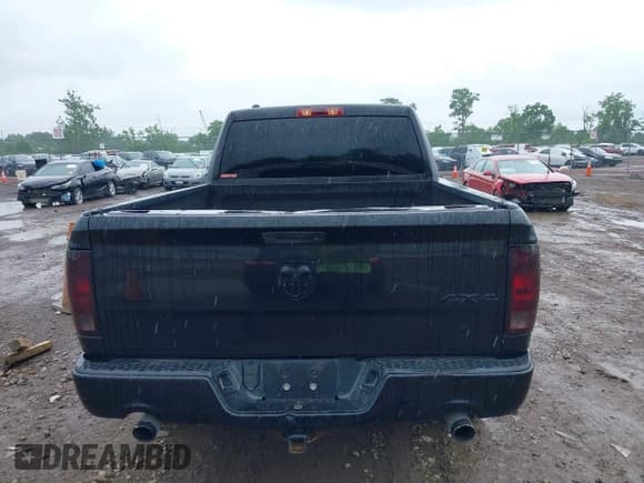 ✅ 2018 Ram 1500 Tradesman • VIN: 1C6RR7FT7JS204914 • Lot: 42525689. Listed on IAAI with 135,451 mi. Free auction sales archive from the USA and detailed vehicle history report at DreamBid. Image 17.