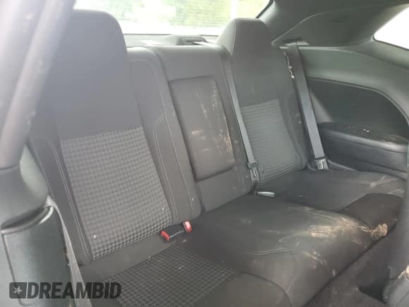 ✅ 2017 Dodge Challenger SXT • VIN: 2C3CDZAG1HH658472 • Lot: 64744274. Wystawiony na Copart z przebiegiem 129 764 mil. Bezpłatny archiwum sprzedaży aukcyjnych z USA i szczegółowy raport historii pojazdu na DreamBid. Zdjęcie 10.