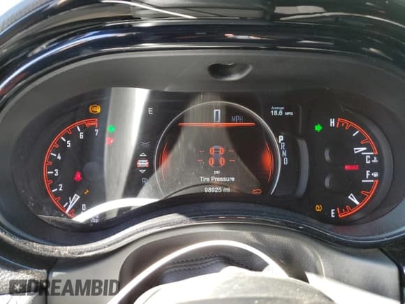 ✅ 2021 Dodge Durango SXT • VIN: 1C4RDJAG9MC792246 • Lot: 43620175. Listed on Copart with 98,925 mi. Free auction sales archive from the USA and detailed vehicle history report at DreamBid. Image 9.