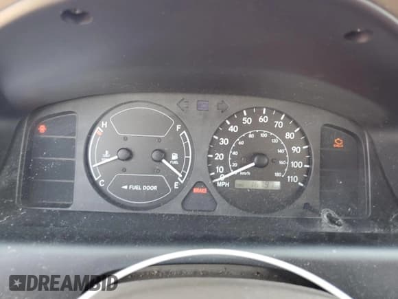 ✅ 2002 Chevrolet Prizm • VIN: 1Y1SK52882Z413877 • Лот: 66084095. Опубликован ранее на Copart с пробегом 167 973 миль. Бесплатный доступ к архиву аукционных продаж из США и подробный отчёт об истории автомобиля на DreamBid. Изображение 9.