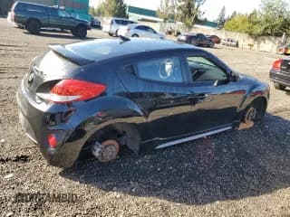 ✅ 2015 Hyundai Veloster Turbo • VIN: KMHTC6AE7FU230293 • Lot: 73135604. Wystawiony na Copart z przebiegiem Nie podano. Bezpłatny archiwum sprzedaży aukcyjnych z USA i szczegółowy raport historii pojazdu na DreamBid. Zdjęcie 3.