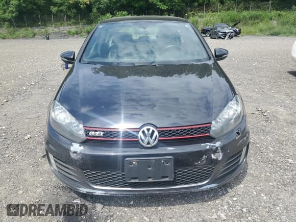 ✅ 2013 Volkswagen Golf GTI Driver's Edition • VIN: WVWHV7AJ5DW135577 • Лот: 64666835. Опубликован ранее на Copart с пробегом 117 604 миль. Бесплатный доступ к архиву аукционных продаж из США и подробный отчёт об истории автомобиля на DreamBid. Изображение 5.