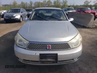 2005 Saturn L z VIN 1G8JD54R65Y501850, wystawiony jako Copart lot #53399664 z przebiegiem 56 759 mil mil oraz Czysty tytuł • Clean title. Historia ofert i sprzedaży dostępna na DreamBid. Obrazek 5.