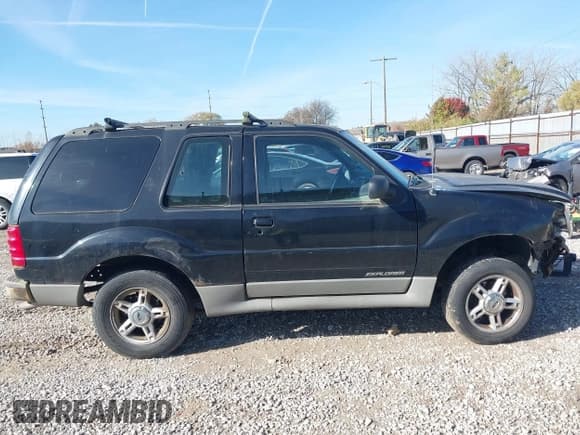 ✅ 2001 Ford Explorer Sport • VIN: 1FMYU60E21UC79852 • Лот: 43666276. Опубликован ранее на IAAI с пробегом 141 644 миль. Бесплатный доступ к архиву аукционных продаж из США и подробный отчёт об истории автомобиля на DreamBid. Изображение 13.