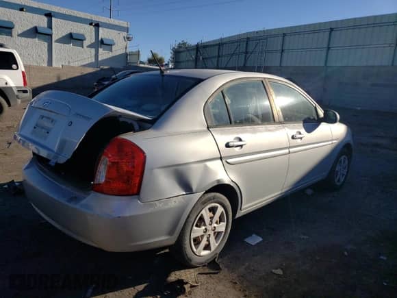 2011 Hyundai Accent GLS с VIN KMHCN4AC2BU536969, выставлен на аукционе Copart как лот 76917784 с пробегом 77 868 миль миль и Списание • Salvage title. История ставок и продаж доступна на DreamBid. Изображение 3.