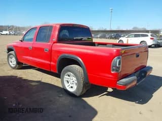 ✅ 2001 Dodge Dakota Sport • VIN: 1B7GL2AN11S114803 • Lot: 41752870. Wystawiony na IAAI z przebiegiem 102 459 mil. Bezpłatny archiwum sprzedaży aukcyjnych z USA i szczegółowy raport historii pojazdu na DreamBid. Zdjęcie 3.