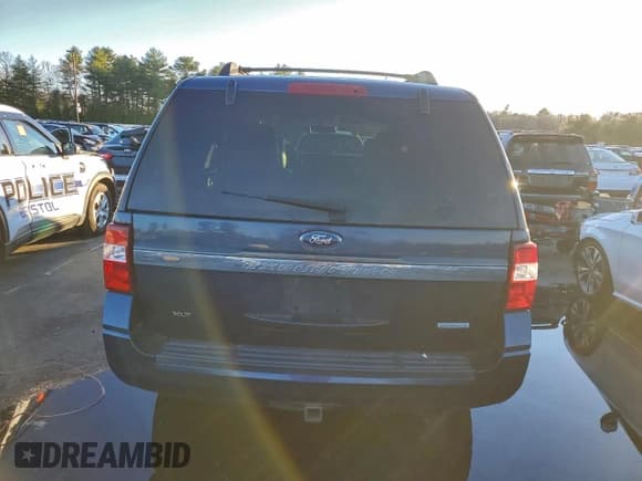 ✅ 2016 Ford Expedition XLT • VIN: 1FMJU1JT0GEF28685 • Lot: 94631975. Wystawiony na Copart z przebiegiem 102 160 mil. Bezpłatny archiwum sprzedaży aukcyjnych z USA i szczegółowy raport historii pojazdu na DreamBid. Zdjęcie 6.