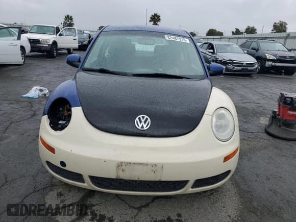 ✅ 2008 Volkswagen Beetle S • VIN: 3VWPW31C18M515926 • Lot: 82487915. Wystawiony na Copart z przebiegiem 171 898 mil. Bezpłatny archiwum sprzedaży aukcyjnych z USA i szczegółowy raport historii pojazdu na DreamBid. Zdjęcie 5.