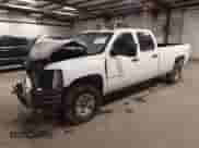 2007 Chevrolet Silverado 2500HD 1LT z VIN 1GCHK23647F512117, wystawiony jako IAAI lot #41359591 z przebiegiem 289 455 mil mil oraz . Historia ofert i sprzedaży dostępna na DreamBid. Obrazek 19.