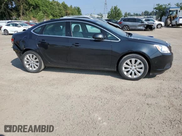 ✅ 2015 Buick Verano • VIN: 1G4PN5SK4F4202977 • Lot: 67634765. Wystawiony na Copart z przebiegiem 125 192 mil. Bezpłatny archiwum sprzedaży aukcyjnych z USA i szczegółowy raport historii pojazdu na DreamBid. Zdjęcie 4.