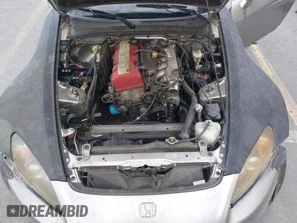 ✅ 2005 Honda S2000 • VIN: JHMAP21405S008638 • Lot: 43438652. Wystawiony na IAAI z przebiegiem Nie podano. Bezpłatny archiwum sprzedaży aukcyjnych z USA i szczegółowy raport historii pojazdu na DreamBid. Zdjęcie 10.