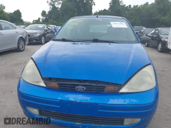 ✅ 2002 Ford Focus ZX3 • VIN: 3FAFP31312R236035 • Lot: 42927606. Listed on IAAI with 195,295 mi. Free auction sales archive from the USA and detailed vehicle history report at DreamBid. Image 6.