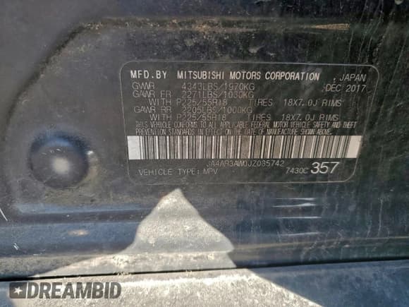 ✅ 2018 Mitsubishi Outlander SE • VIN: JA4AR3AW0JZ035742 • Лот: 95255755. Опубликован ранее на Copart с пробегом 128 514 миль. Бесплатный доступ к архиву аукционных продаж из США и подробный отчёт об истории автомобиля на DreamBid. Изображение 13.