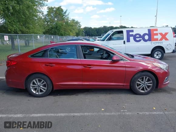 2016 Hyundai Sonata 2.4L z VIN 5NPE24AF4GH400781, wystawiony jako IAAI lot #43095554 z przebiegiem 170 365 mil mil oraz . Historia ofert i sprzedaży dostępna na DreamBid. Obrazek 13.