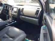 ✅ 2016 Toyota Sequoia SR5 • VIN: 5TDBW5G15GS137610 • Лот: 42787697. Опубликован ранее на IAAI с пробегом 144 211 миль. Бесплатный доступ к архиву аукционных продаж из США и подробный отчёт об истории автомобиля на DreamBid. Изображение 5.