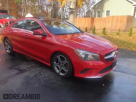 ✅ 2018 Mercedes-Benz CLA 250 • VIN: WDDSJ4GB7JN540444 • Лот: 91786055. Опубликован ранее на Copart с пробегом 136 445 миль. Бесплатный доступ к архиву аукционных продаж из США и подробный отчёт об истории автомобиля на DreamBid. Изображение 1.