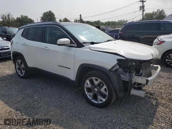✅ 2020 Jeep Compass Limited • VIN: 3C4NJCCB3LT114695 • Lot: 67773415. Wystawiony na Copart z przebiegiem 120 243 mil. Bezpłatny archiwum sprzedaży aukcyjnych z USA i szczegółowy raport historii pojazdu na DreamBid. Zdjęcie 4.