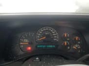 ✅ 2004 Chevrolet Silverado 1500 LS • VIN: 2GCEK13T341332990 • Lot: 41671515. Wystawiony na Copart z przebiegiem 218 496 mil. Bezpłatny archiwum sprzedaży aukcyjnych z USA i szczegółowy raport historii pojazdu na DreamBid. Zdjęcie 9.