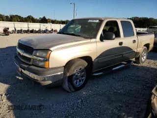 ✅ 2005 Chevrolet Silverado 1500 LS • VIN: 2GCEC13T351260655 • Лот: 77196704. Опубликован ранее на Copart с пробегом 131 397 миль. Бесплатный доступ к архиву аукционных продаж из США и подробный отчёт об истории автомобиля на DreamBid. Изображение 1.