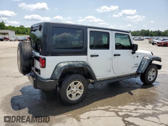 ✅ 2016 Jeep Wrangler Unlimited Sport RHD • VIN: 1C4BJWKG6GL293429 • Lot: 59156585. Listed on Copart with 226,276 mi. Free auction sales archive from the USA and detailed vehicle history report at DreamBid. Image 3.