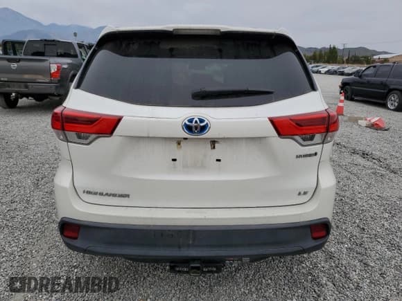 ✅ 2017 Toyota Highlander Hybrid LE • VIN: 5TDBGRFH8HS020902 • Лот: 68752033. Опубликован ранее на Copart с пробегом 103 787 миль. Бесплатный доступ к архиву аукционных продаж из США и подробный отчёт об истории автомобиля на DreamBid. Изображение 6.