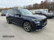 ✅ 2020 BMW X7 M50i • VIN: 5UXCX6C08L9B32979 • Lot: 93006545. Wystawiony na Copart z przebiegiem 95 146 mil. Bezpłatny archiwum sprzedaży aukcyjnych z USA i szczegółowy raport historii pojazdu na DreamBid. Zdjęcie 4.