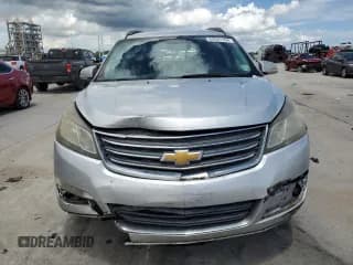 ✅ 2013 Chevrolet Traverse LT • VIN: 1GNKRGKD9DJ249587 • Lot: 64201194. Wystawiony na Copart z przebiegiem 240 855 mil. Bezpłatny archiwum sprzedaży aukcyjnych z USA i szczegółowy raport historii pojazdu na DreamBid. Zdjęcie 5.