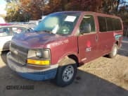 ✅ 2003 Chevrolet Express Passenger • VIN: 1GAHG35U831216620 • Lot: 43547169. Listed on IAAI with 144,365 mi. Free auction sales archive from the USA and detailed vehicle history report at DreamBid. Image 2.