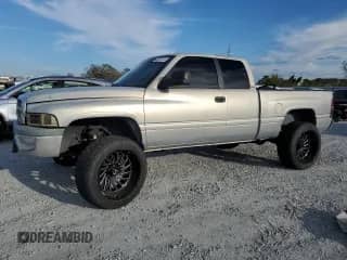 1997 Dodge 1500 с VIN 3B7HF13Y2VG707287, выставлен на аукционе Copart как лот 42675115 с пробегом 126 697 миль миль и Списание • Salvage title. История ставок и продаж доступна на DreamBid. Изображение 1.