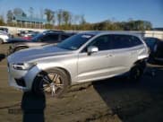 ✅ 2019 Volvo XC60 R-Design • VIN: LYVA22RM8KB183816 • Lot: 67959672. Listed on Copart with 34,682 mi. Free auction sales archive from the USA and detailed vehicle history report at DreamBid. Image 1.