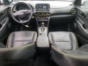 ✅ 2018 Hyundai Kona Limited • VIN: KM8K3CA57JU117477 • Лот: 49286844. Опубликован ранее на Copart с пробегом 43 182 миль. Бесплатный доступ к архиву аукционных продаж из США и подробный отчёт об истории автомобиля на DreamBid. Изображение 8.