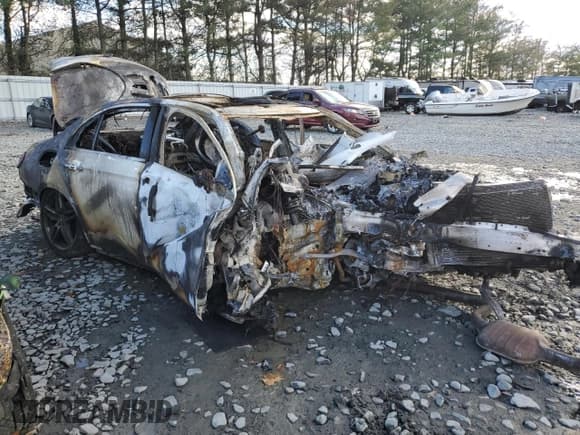 ✅ 2019 Mercedes-Benz E 300 • VIN: WDDZF4KB1KA610455 • Lot: 92473195. Listed on Copart with Not provided. Free auction sales archive from the USA and detailed vehicle history report at DreamBid. Image 4.